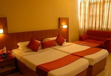 מייזור Hotel Maurya Palace מראה חיצוני תמונה